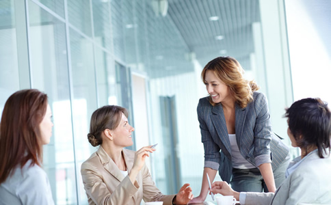 十大獵頭公司的獵頭顧問輔導人才制作簡歷會把握這4大原則-十大獵頭公司【高邦獵頭】